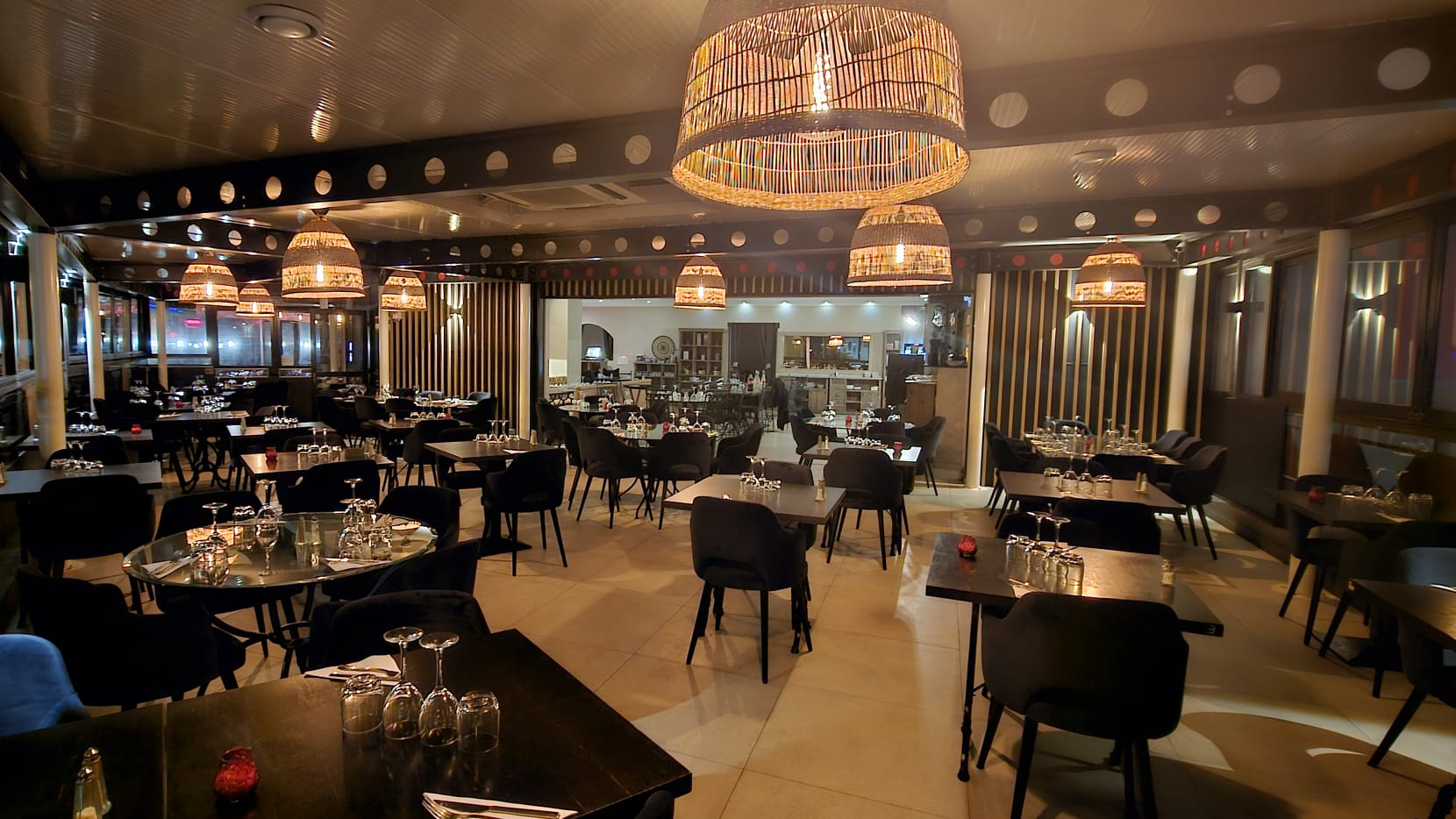 Salle intérieure de notre restaurant